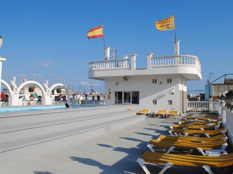 Apartamentos Las Americas - Blanes Beach Экстерьер фото