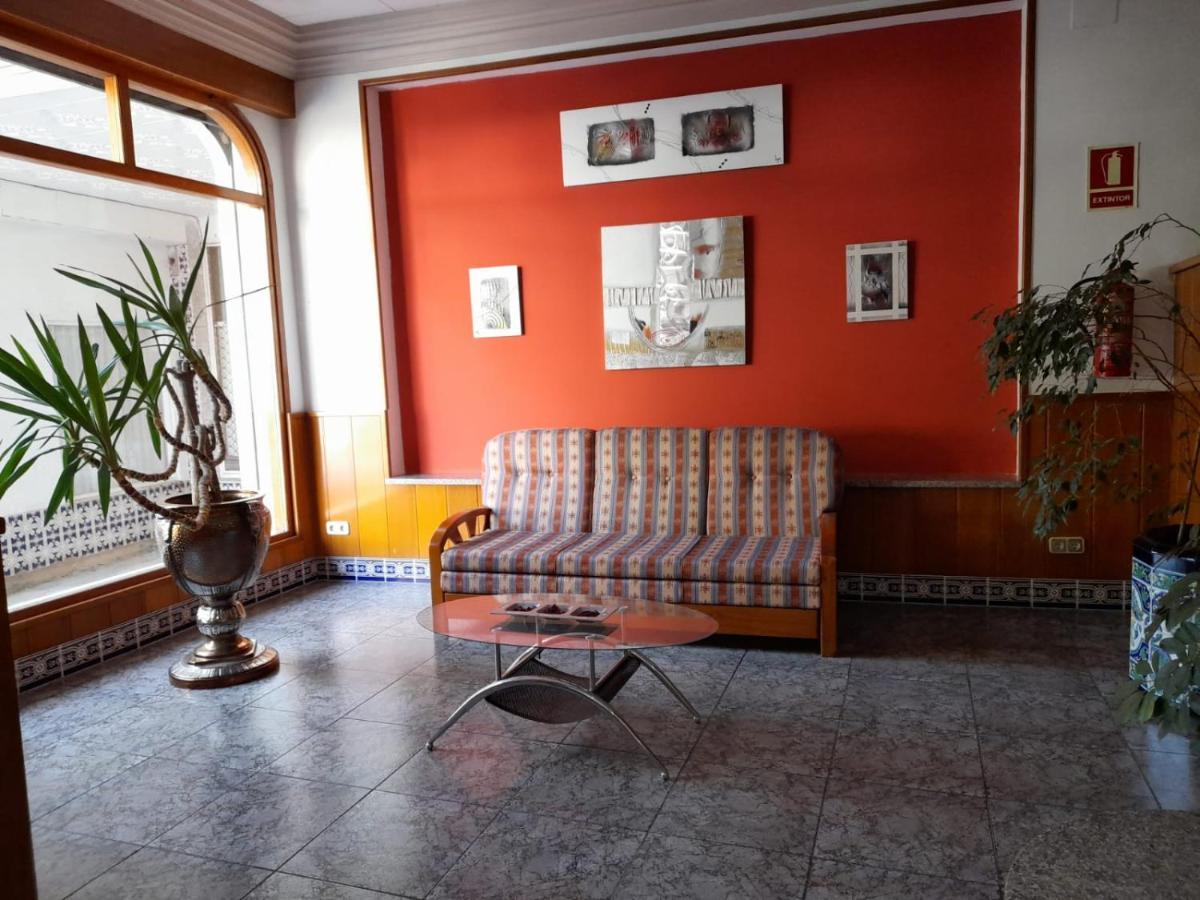 Apartamentos Las Americas - Blanes Beach Экстерьер фото