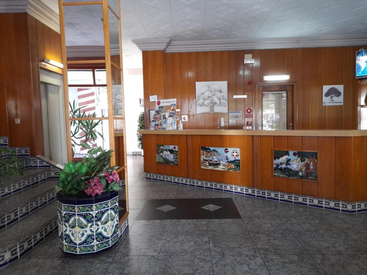 Apartamentos Las Americas - Blanes Beach Экстерьер фото